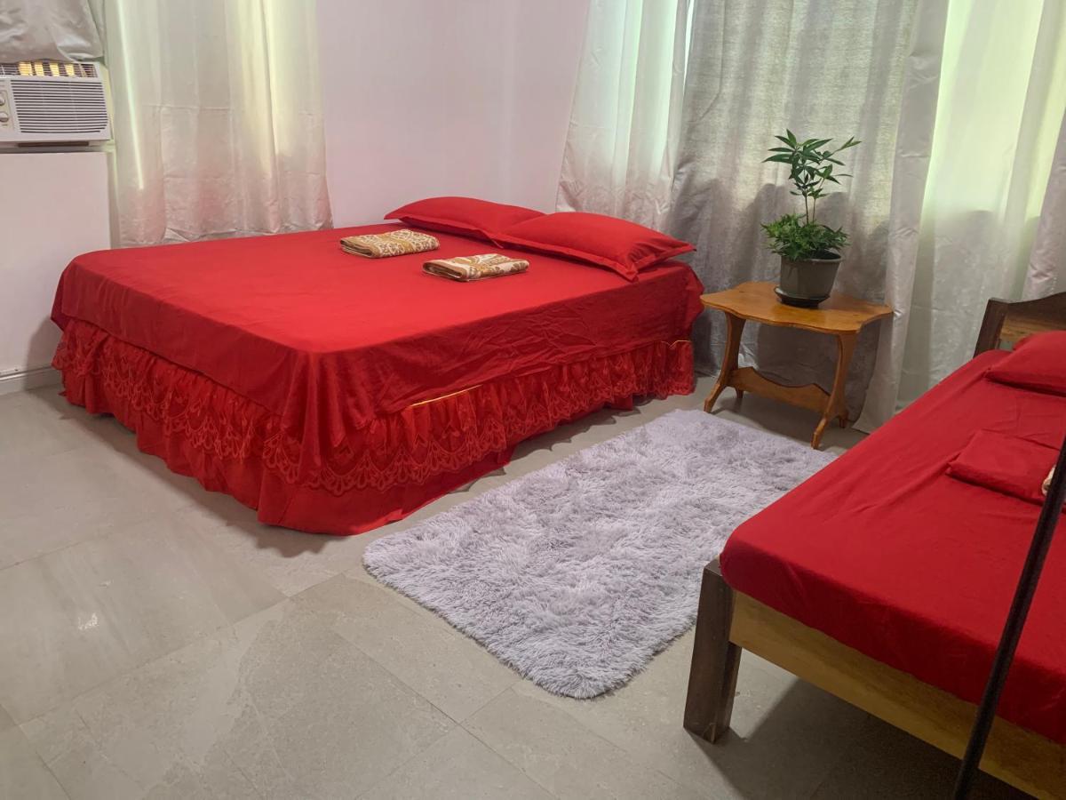 Soul Travellers Dagatan Castle Hotel Badian Ngoại thất bức ảnh